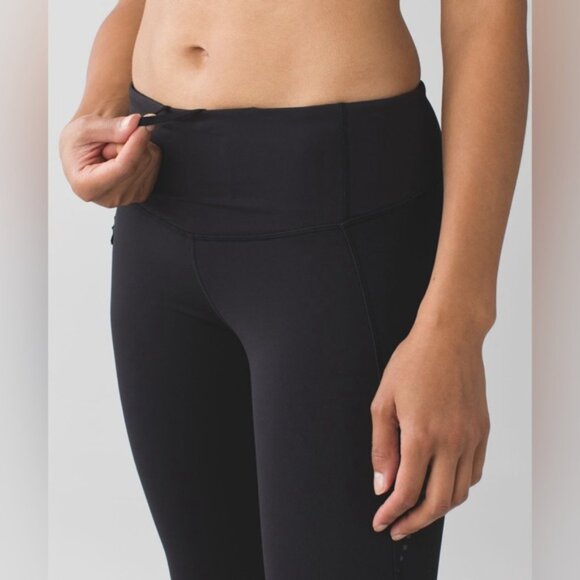 Lululemon Stop At Nothing Crop size 6 - Picture 4 of 8